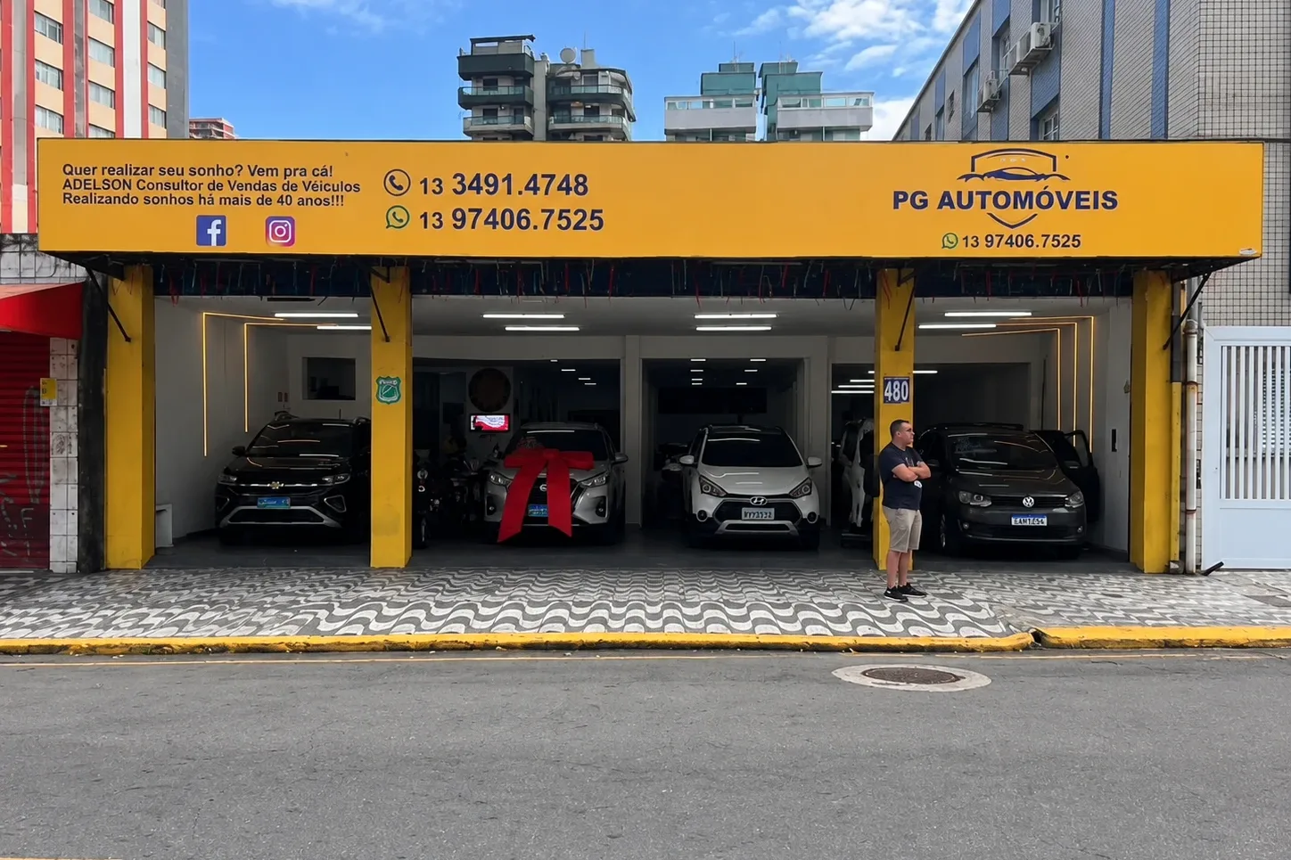 Fachada da PG Automóveis na Avenida Brasil, 480